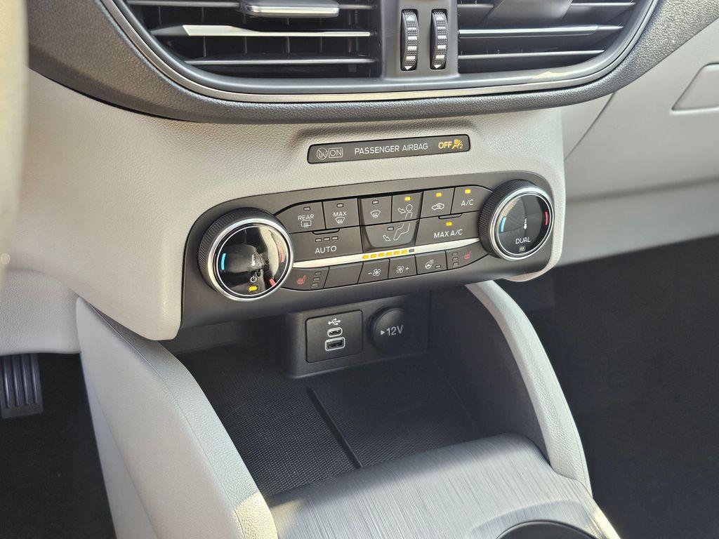 new 2025 Ford Escape car, priced at $30,340