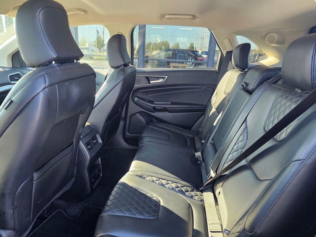 used 2024 Ford Edge car, priced at $35,998
