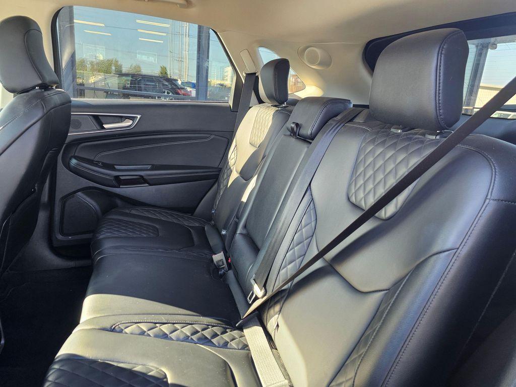 used 2024 Ford Edge car, priced at $35,998