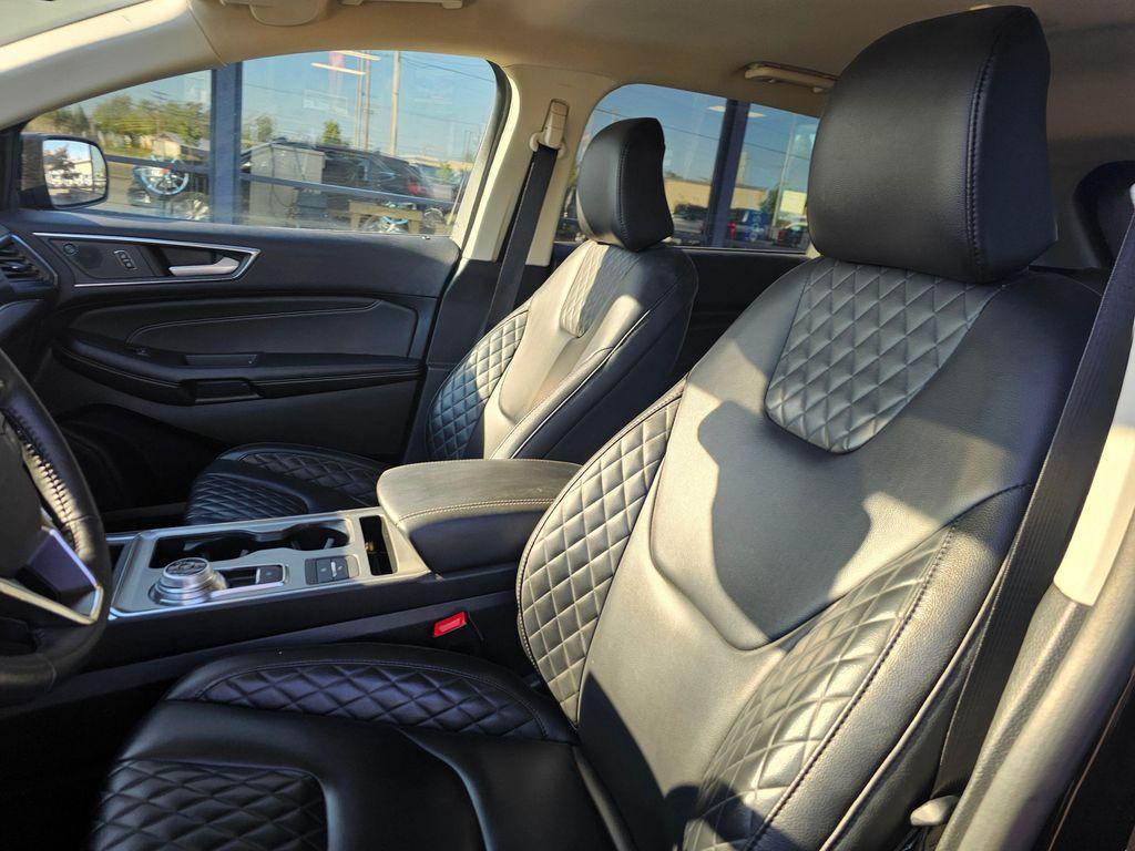 used 2024 Ford Edge car, priced at $35,998