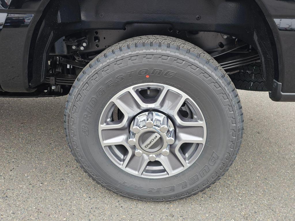 new 2025 Ford F-250 car, priced at $86,660