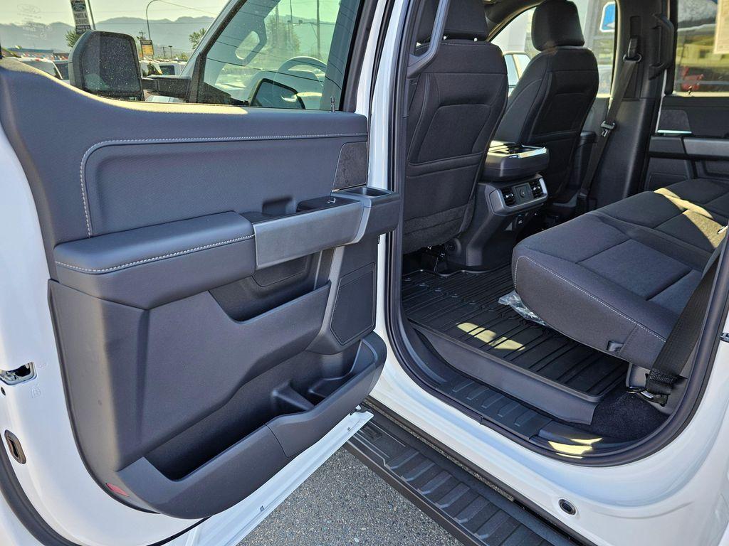new 2025 Ford F-150 car, priced at $62,180