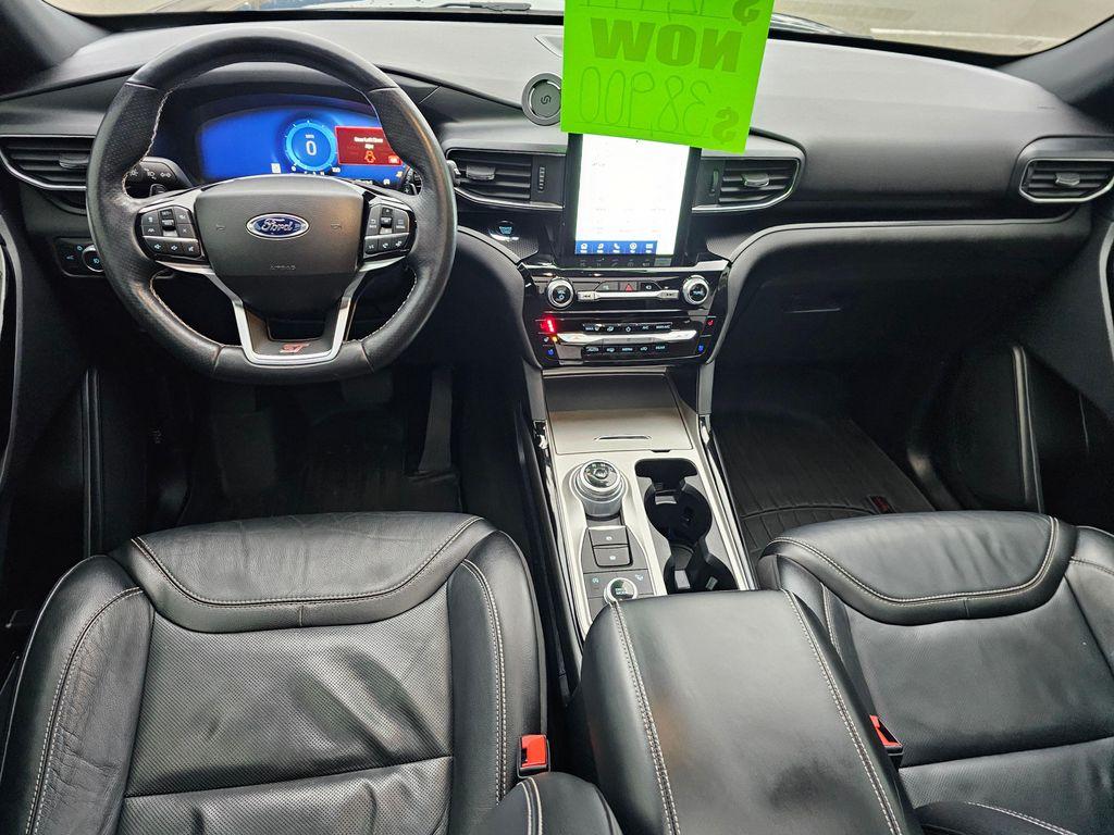used 2022 Ford Explorer car, priced at $37,900