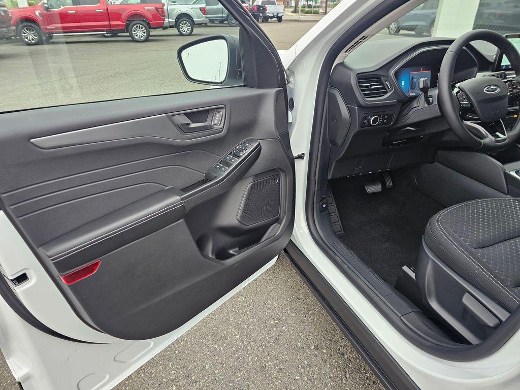new 2025 Ford Escape car, priced at $30,745