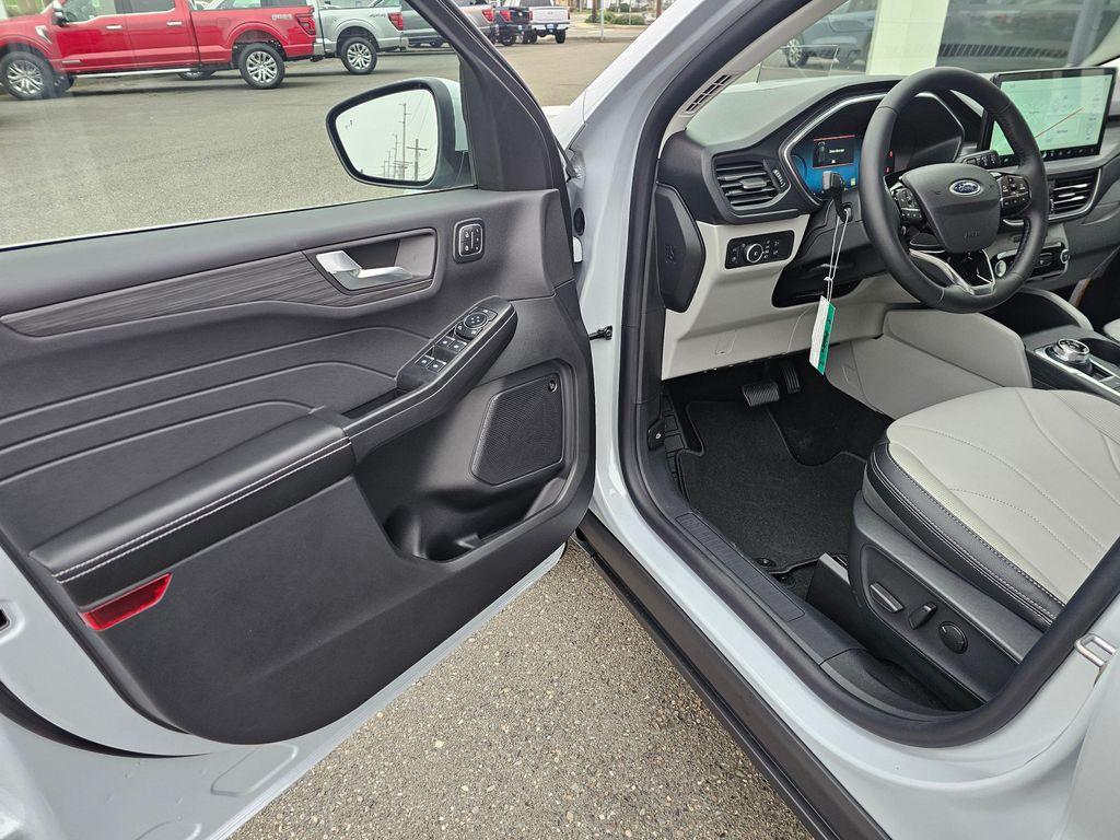 new 2025 Ford Escape PHEV car, priced at $37,925