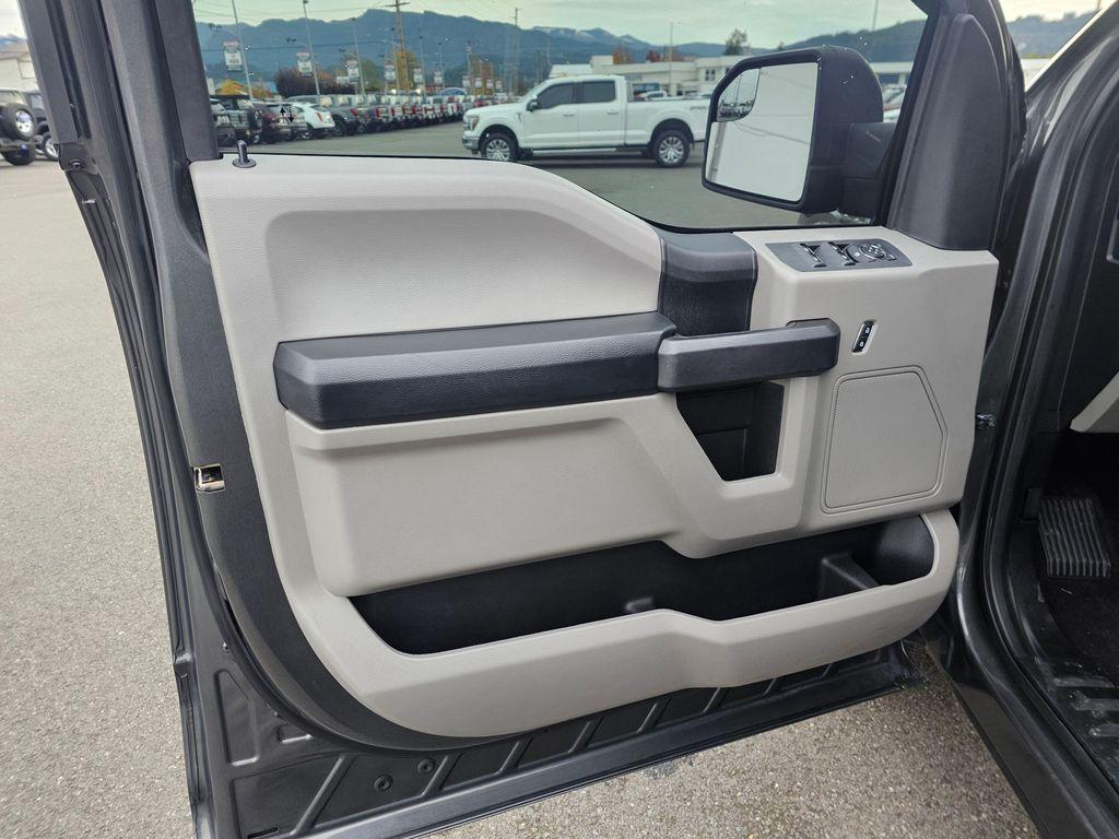 used 2019 Ford F-150 car, priced at $27,900