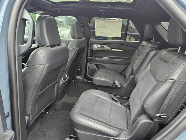 new 2025 Ford Explorer car, priced at $61,550