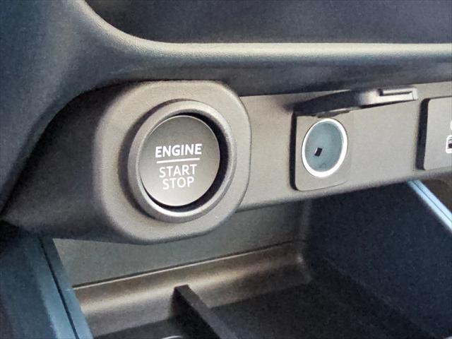new 2025 Ford Maverick car, priced at $35,845