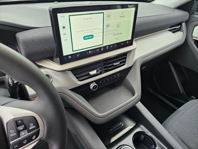 new 2025 Ford Explorer car, priced at $40,551