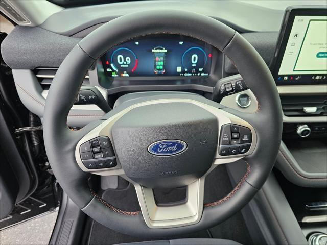 new 2025 Ford Explorer car, priced at $40,551