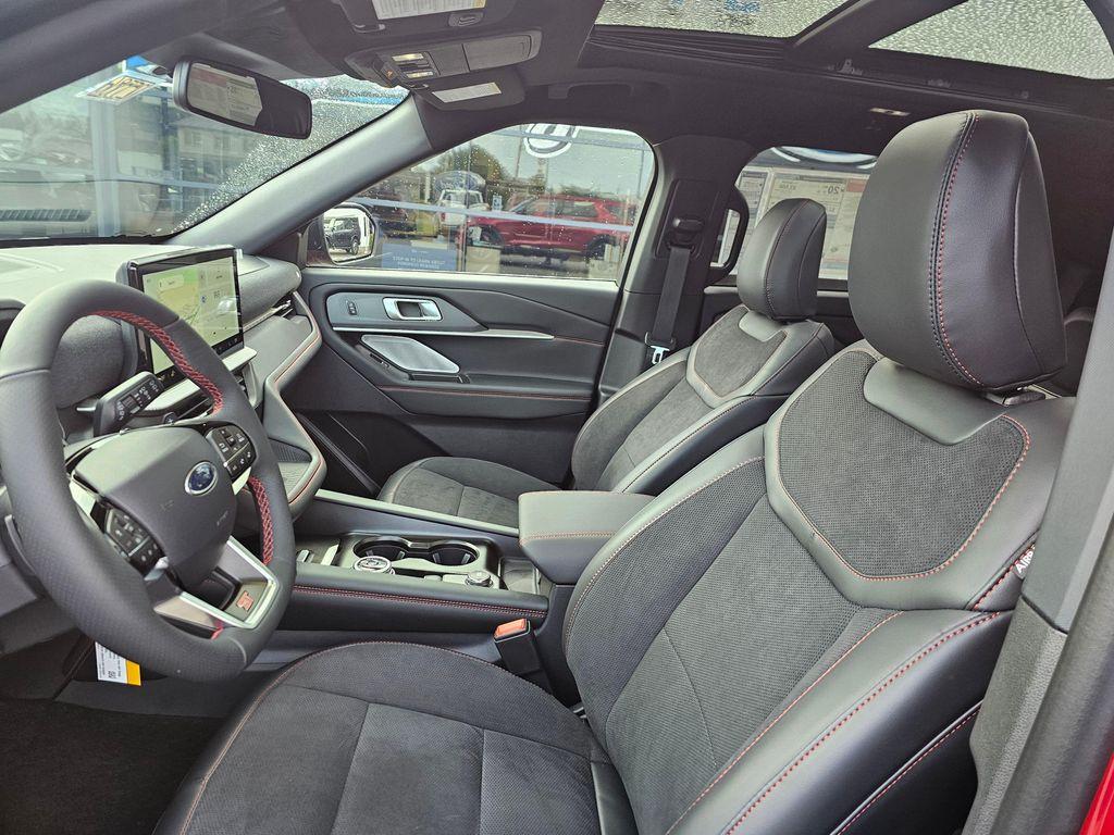 new 2025 Ford Explorer car