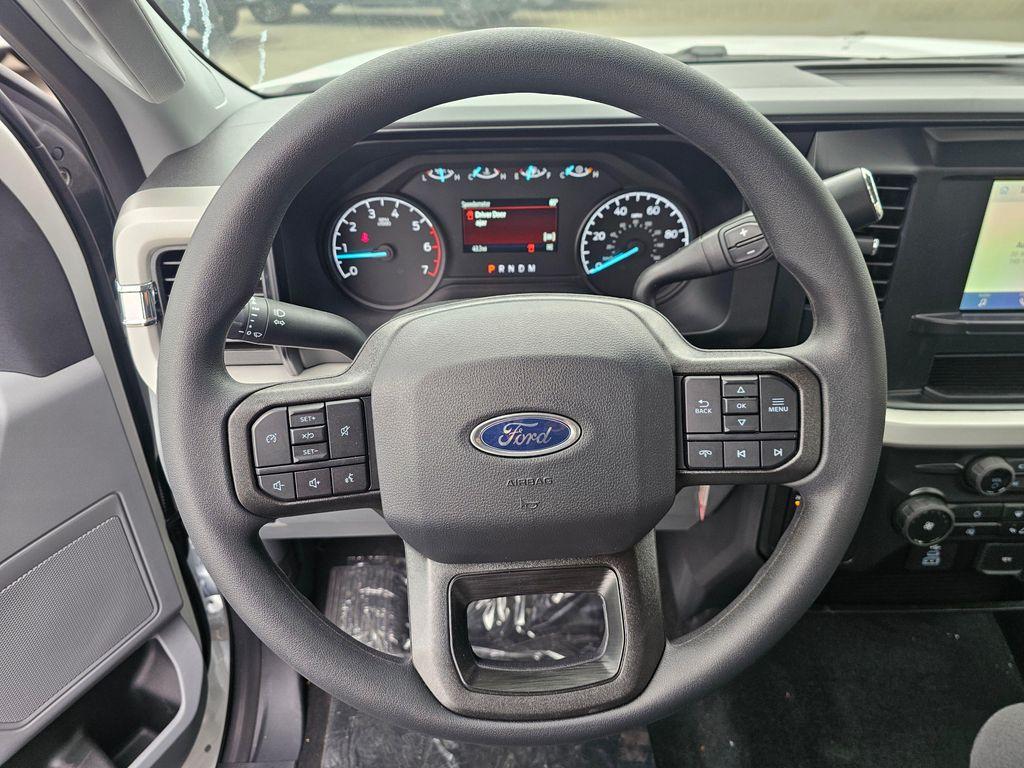 new 2025 Ford F-350 car, priced at $60,360