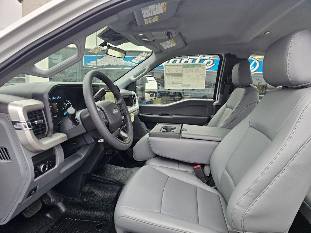 new 2025 Ford F-250 car, priced at $61,255