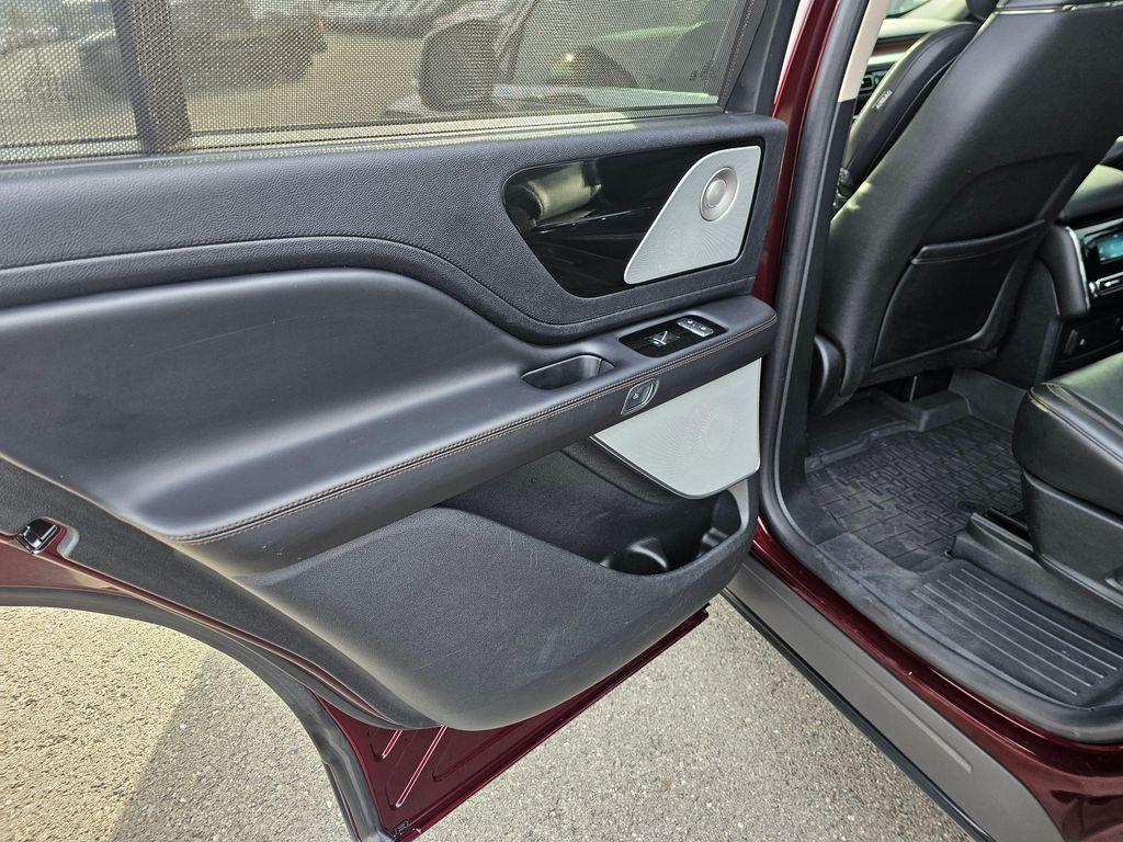 used 2020 Lincoln Aviator car, priced at $43,997