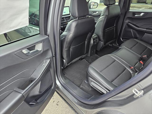 new 2025 Ford Escape car, priced at $34,390