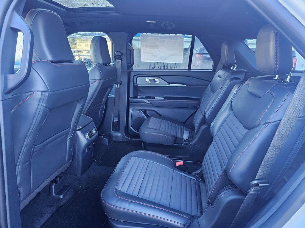 new 2025 Ford Explorer car, priced at $52,570