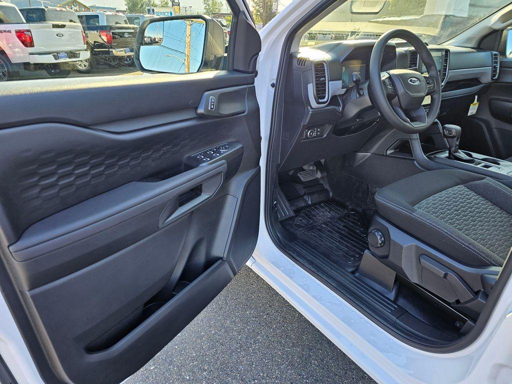 new 2025 Ford Ranger car, priced at $35,820
