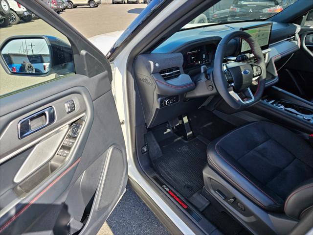 new 2025 Ford Explorer car, priced at $61,901