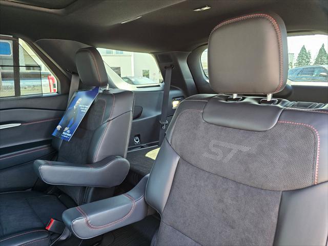 new 2025 Ford Explorer car, priced at $61,901