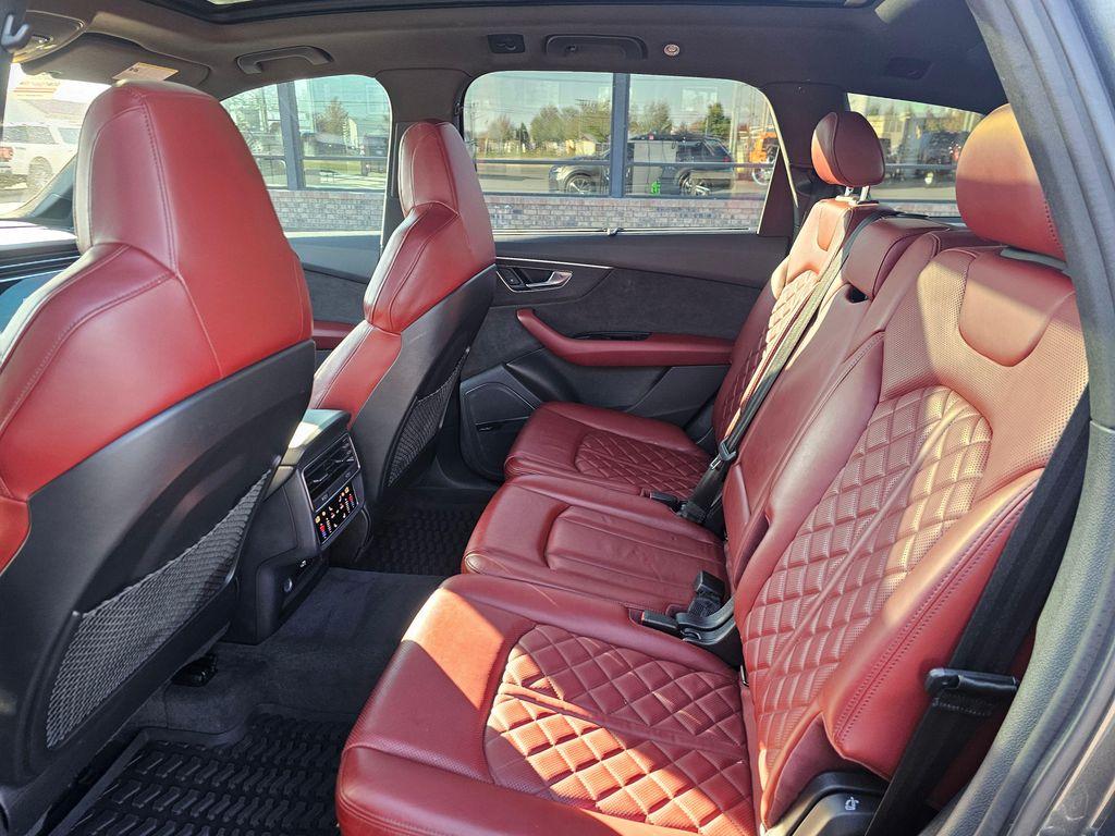 used 2020 Audi SQ7 car, priced at $40,999
