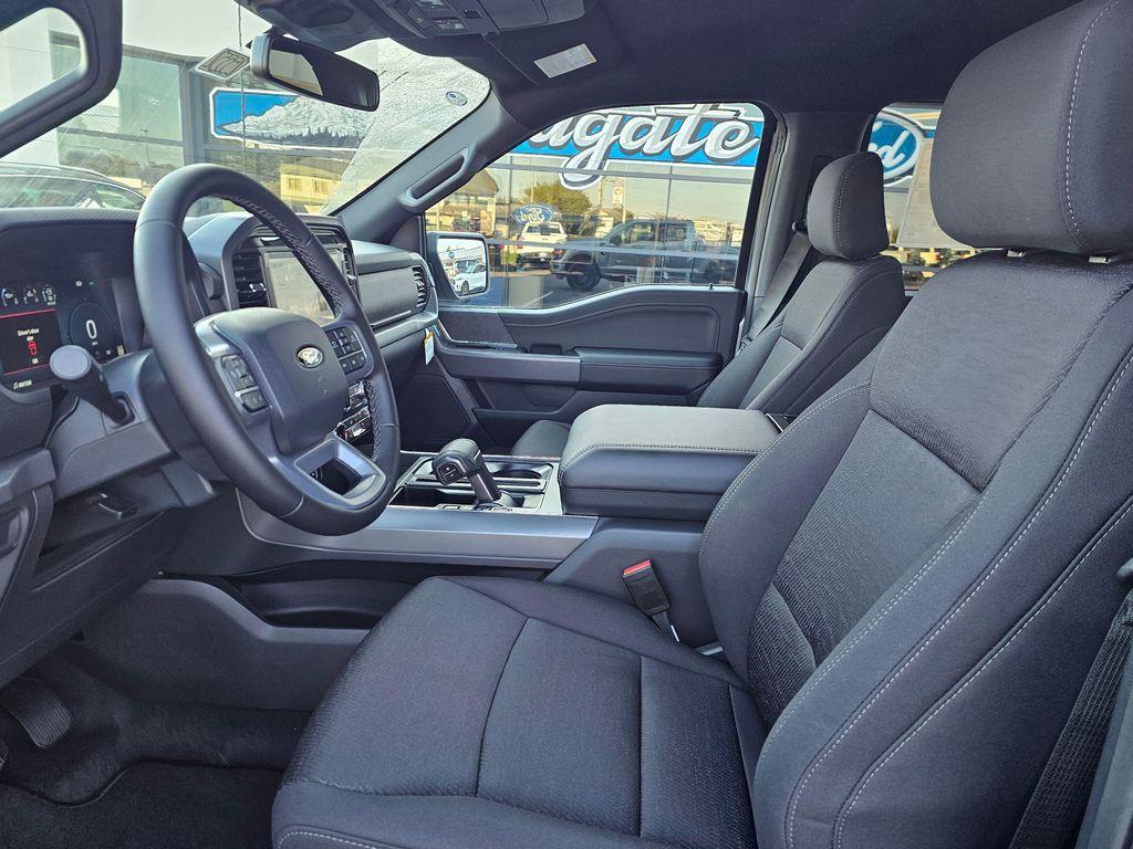 new 2025 Ford F-150 car, priced at $61,210