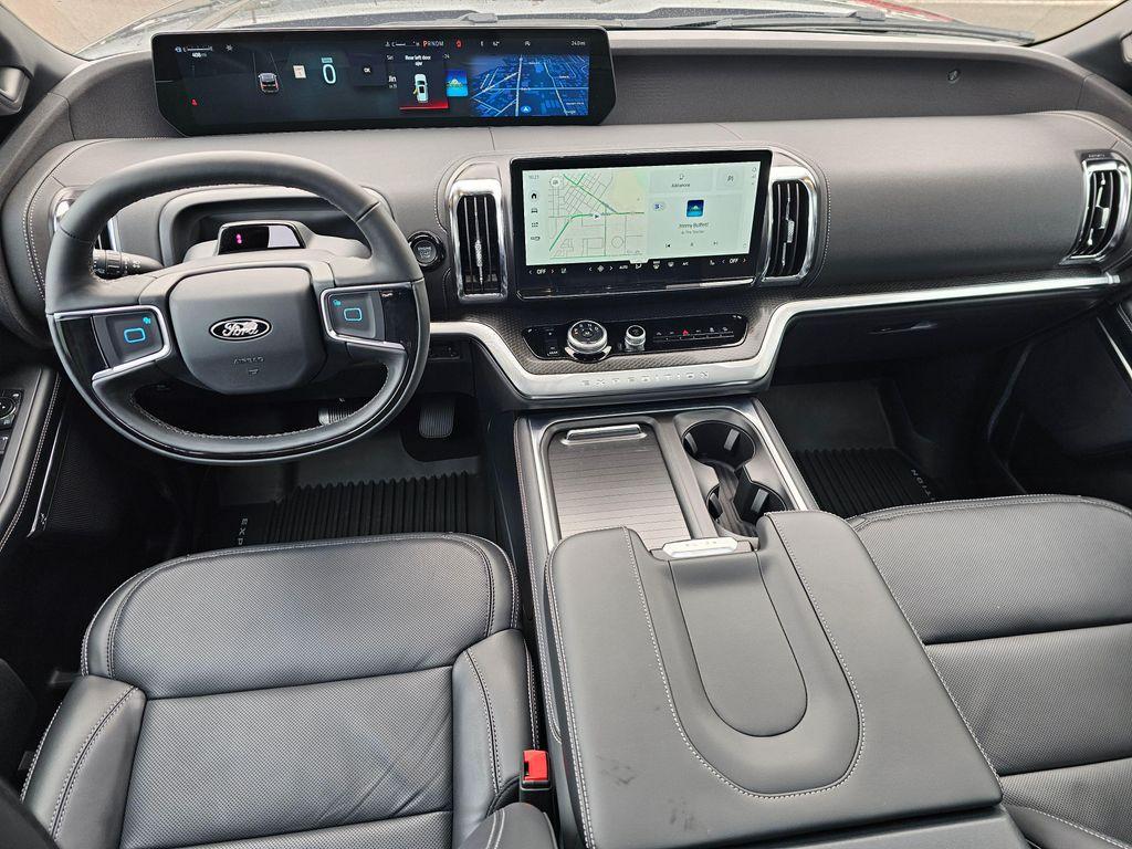 new 2025 Ford Expedition car, priced at $81,150