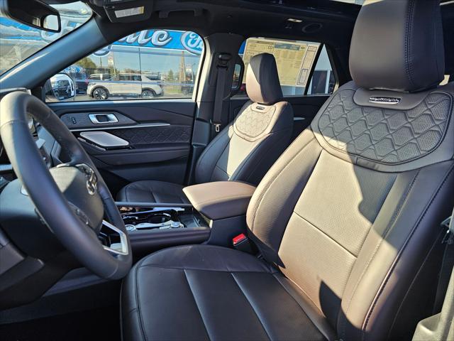 new 2025 Ford Explorer car, priced at $54,231