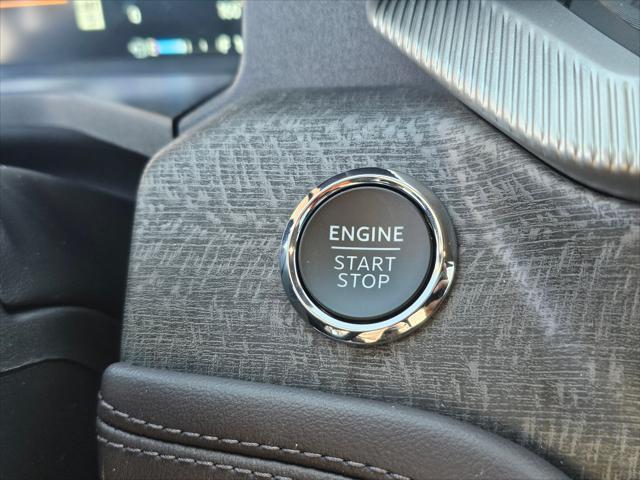new 2025 Ford Explorer car, priced at $54,231