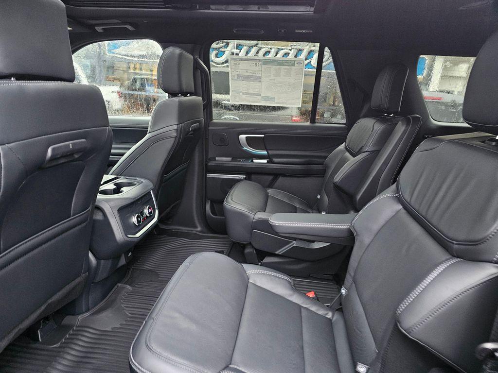 new 2025 Ford Expedition Max car, priced at $89,390