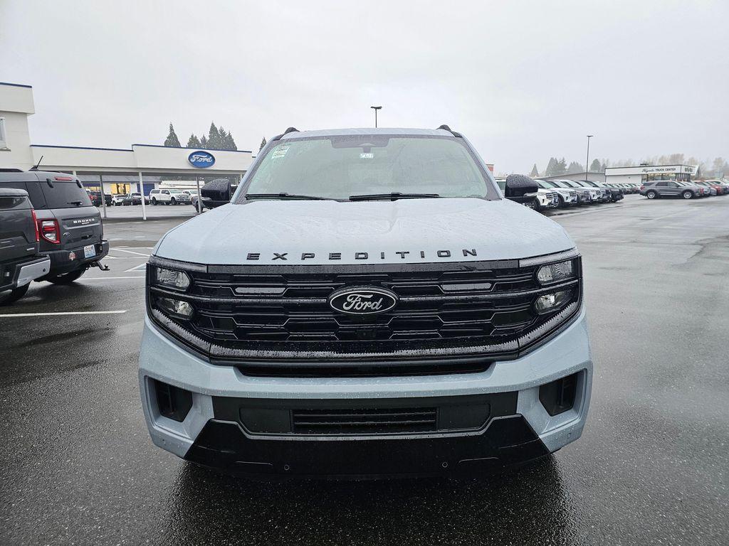 new 2025 Ford Expedition Max car, priced at $89,390