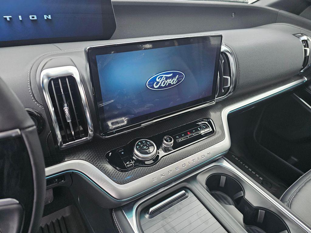 new 2025 Ford Expedition Max car, priced at $89,390