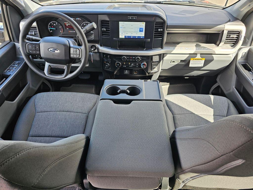 new 2025 Ford F-350 car, priced at $71,555