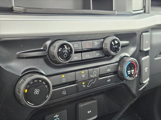 new 2025 Ford F-350 car, priced at $71,430