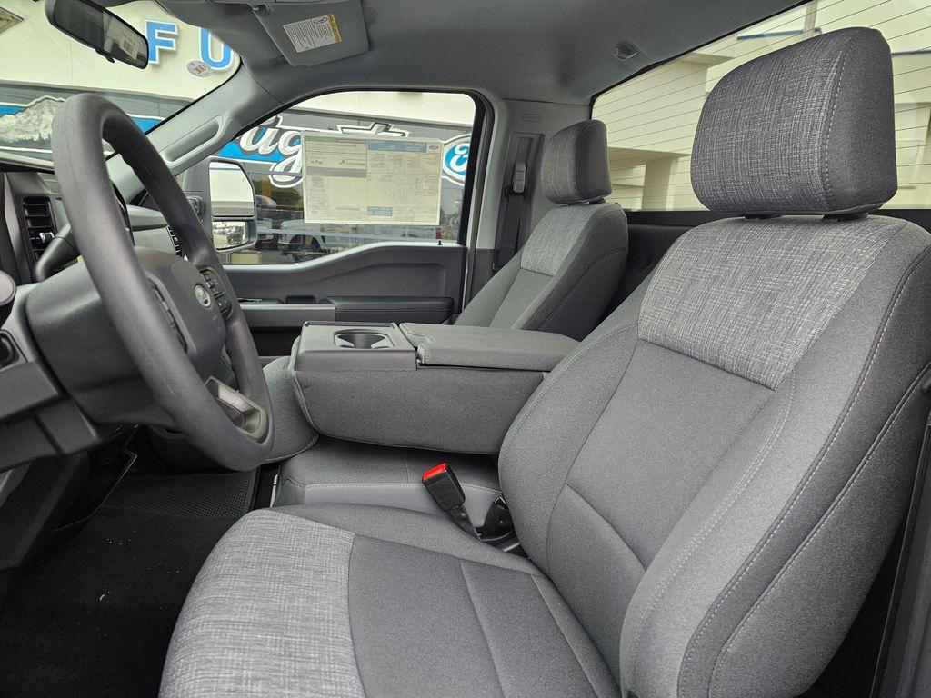new 2025 Ford F-350 car, priced at $54,569