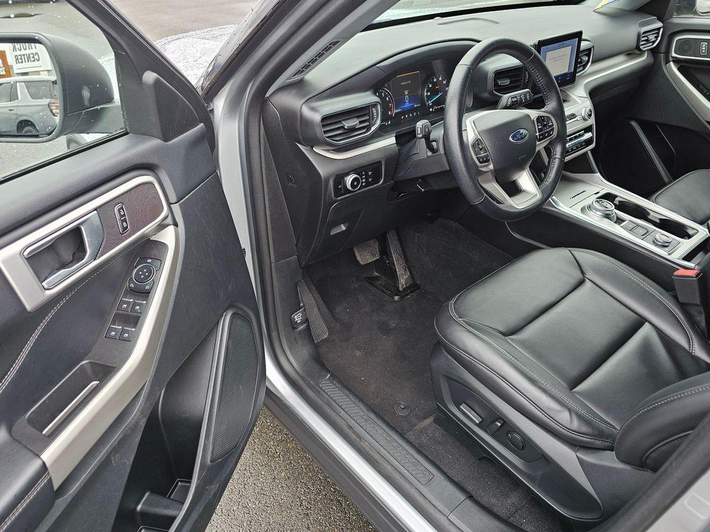 used 2023 Ford Explorer car, priced at $30,777