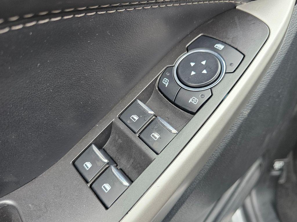used 2023 Ford Explorer car, priced at $30,777