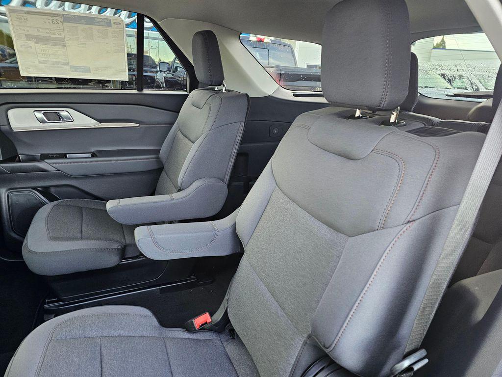 new 2025 Ford Explorer car, priced at $43,140