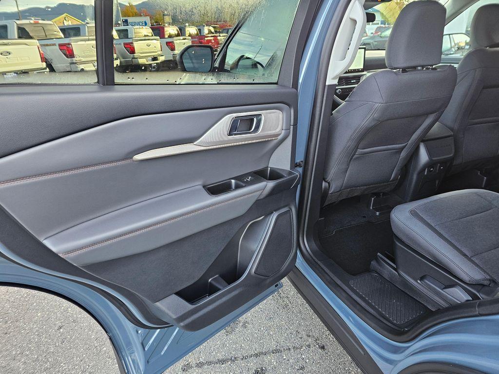 new 2025 Ford Explorer car, priced at $43,140