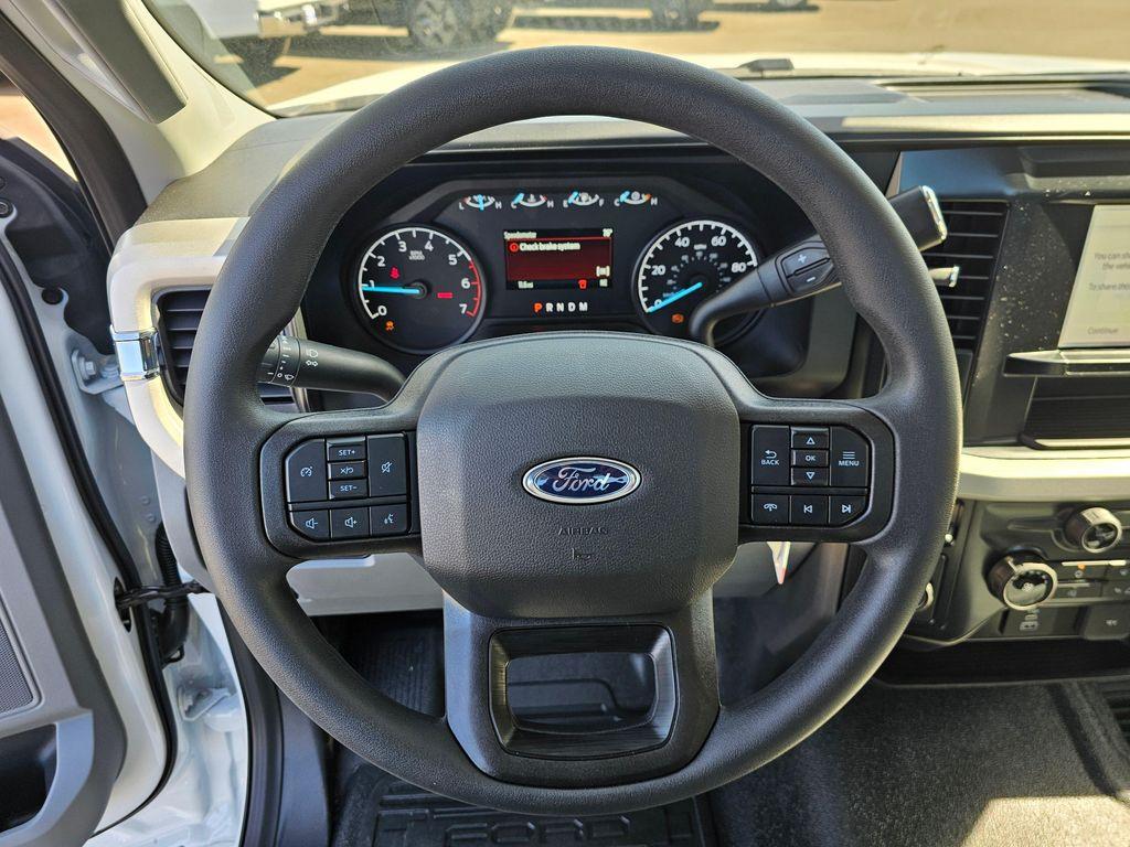 new 2025 Ford F-250 car, priced at $44,080