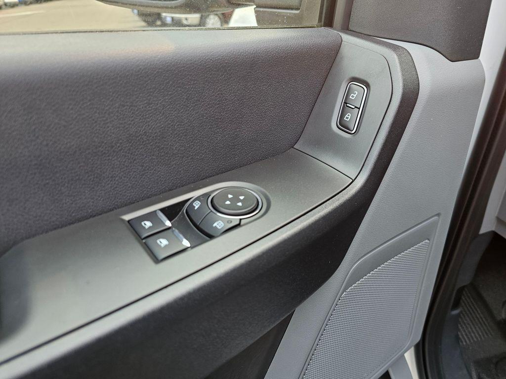 new 2025 Ford F-450 car, priced at $64,925