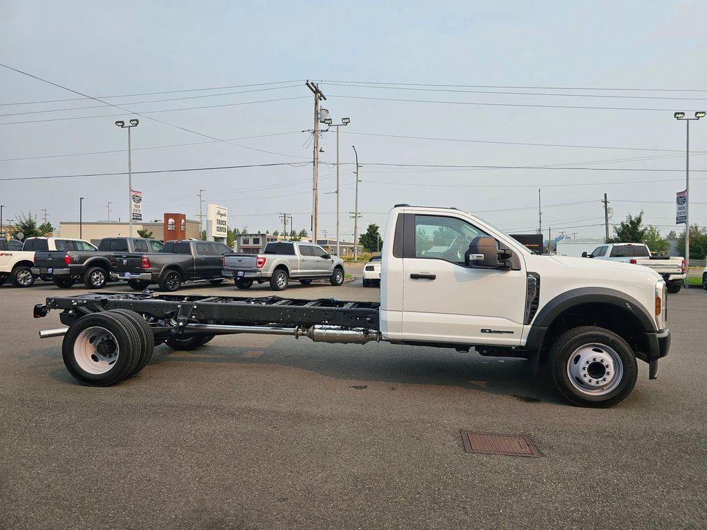 new 2025 Ford F-450 car, priced at $64,925