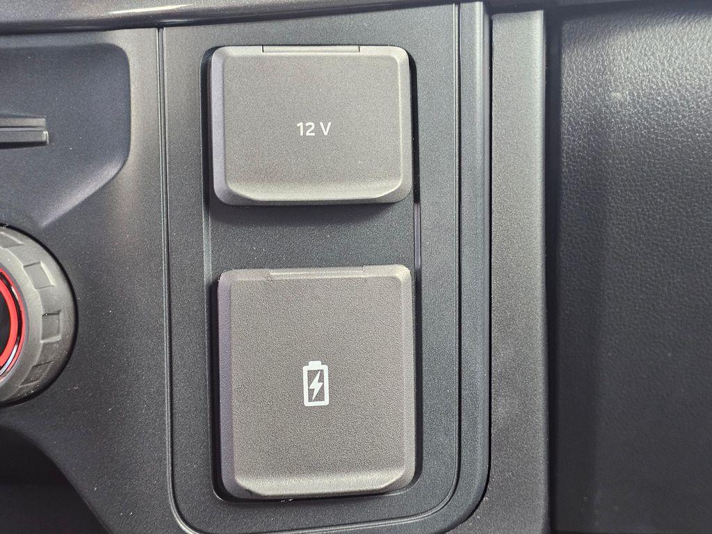 new 2025 Ford F-150 car, priced at $49,910