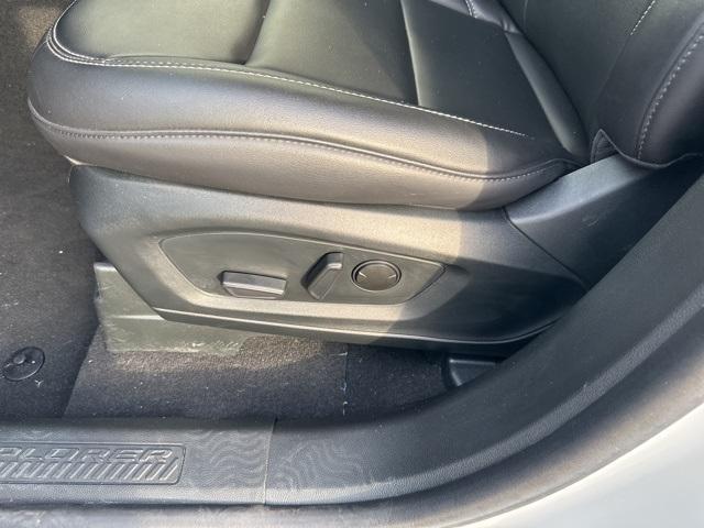 used 2024 Ford Explorer car, priced at $39,323