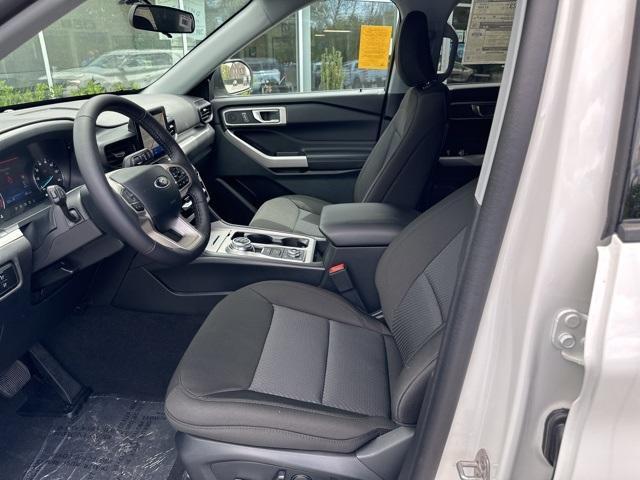 new 2024 Ford Explorer car, priced at $43,345