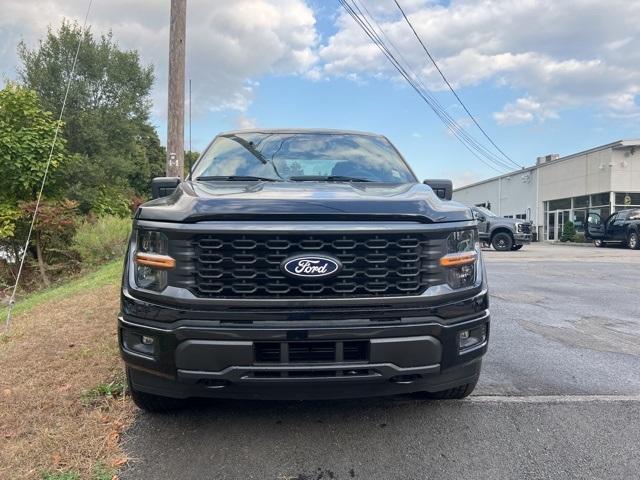 new 2024 Ford F-150 car, priced at $52,485