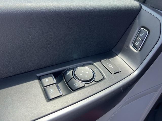 new 2025 Ford F-350 car, priced at $66,155