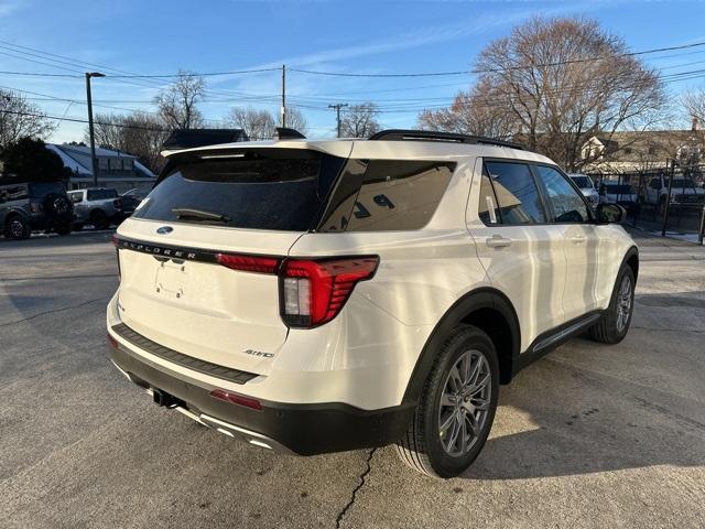 new 2025 Ford Explorer car, priced at $50,695