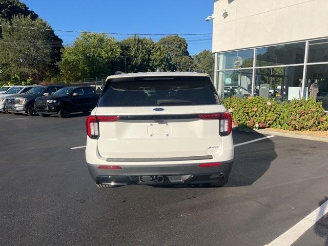 new 2025 Ford Explorer car, priced at $52,170