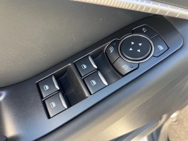 new 2025 Ford Explorer car, priced at $52,170