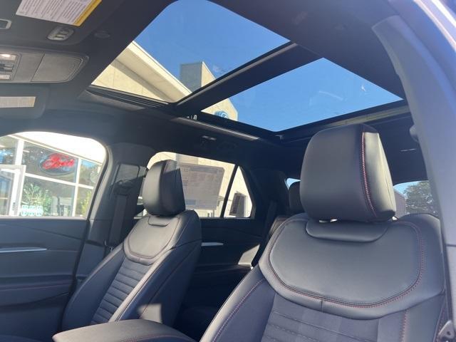 new 2025 Ford Explorer car, priced at $52,170